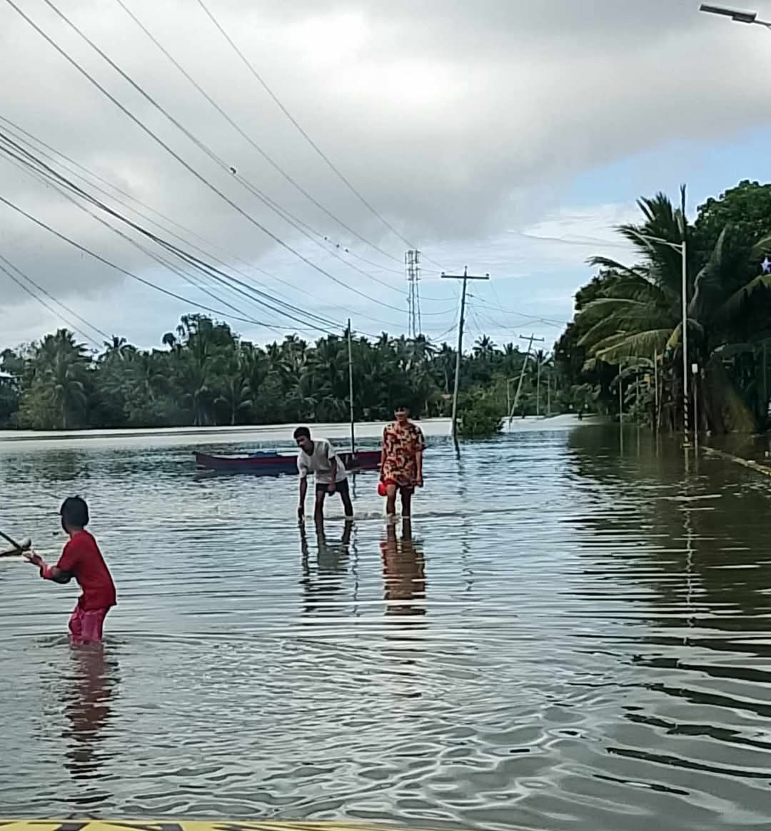 Mindoro, Palawan Receive Aid Following Floods